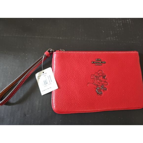 ✨️Disney X Coach Red Minnie Mouse Wristlet F37540 iLIMITED EDITION✨️ - Picture 1 of 3